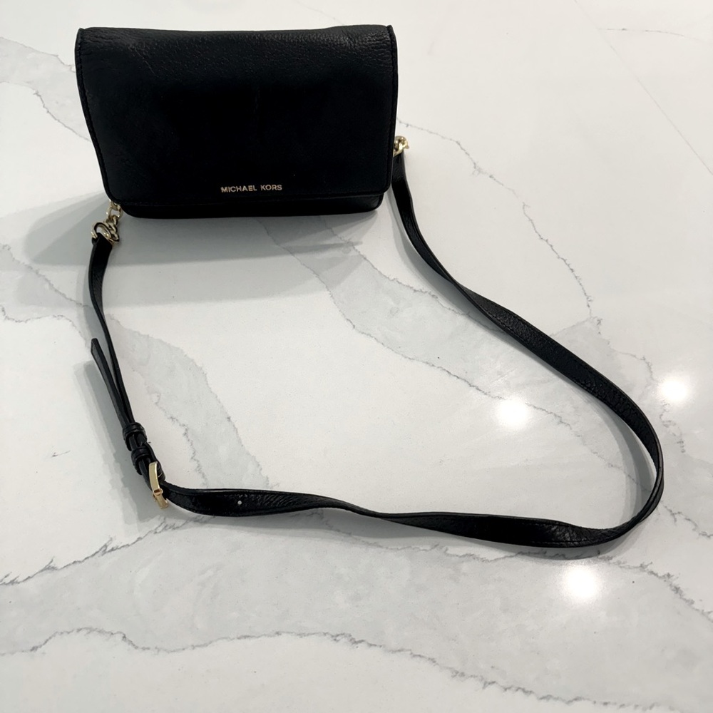 Michael Kors crossbody bag